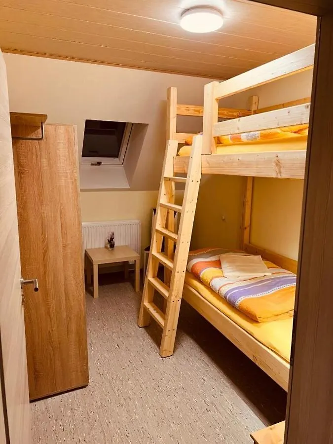 Homestay Ferienwohnung Erika Waischenfeld